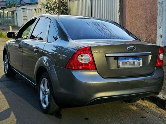 FORD-FOCUS-2.0 GLX SEDAN 16V FLEX 4P MANUAL FORD-FOCUS-2010