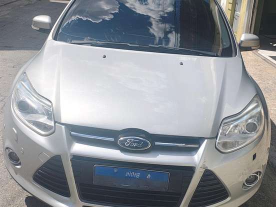 FORD-FOCUS-2.0 TITANIUM PLUS SEDAN 16V FLEX 4P POWERSHIFT FORD-FOCUS-2014