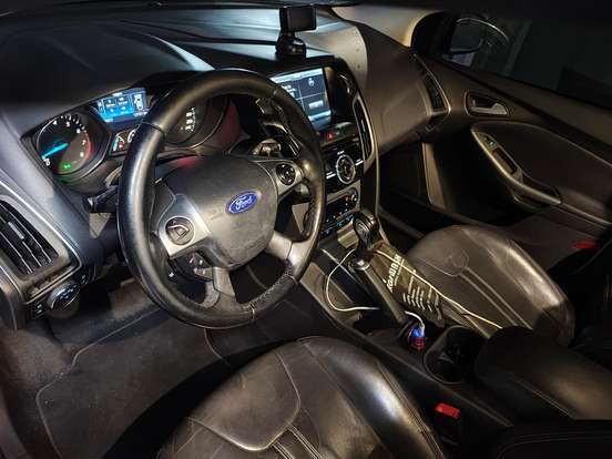 FORD-FOCUS-2.0 TITANIUM PLUS SEDAN 16V FLEX 4P POWERSHIFT FORD-FOCUS-2014