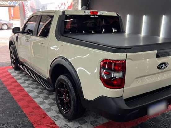 FORD-MAVERICK-2.5 HYBRID LARIAT e-CVT FORD-MAVERICK-2025