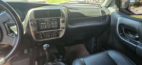 FORD-RANGER-2011