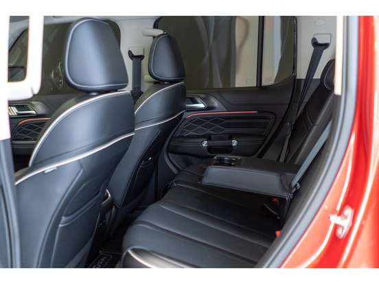 GWM-TANK 300-2.0 HI4-T PHEV 4X4 9HAT GWM-TANK 300-2025