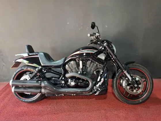 HARLEY-DAVIDSON NIGHT ROD SPECIAL 