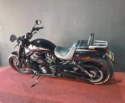 HARLEY-DAVIDSON-NIGHT ROD SPECIAL-2013