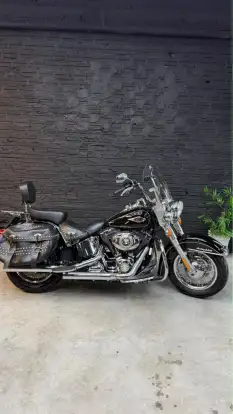 HARLEY-DAVIDSON-SOFTAIL HERITAGE CLASSIC-2013