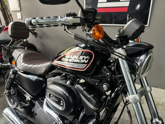 HARLEY-DAVIDSON-SPORTSTER XL 883 R HARLEY-DAVIDSON-SPORTSTER XL 883 R-2009