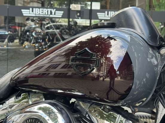 HARLEY-DAVIDSON-DYNA SUPER GLIDE CUSTOM HARLEY-DAVIDSON-DYNA SUPER GLIDE CUSTOM-2013