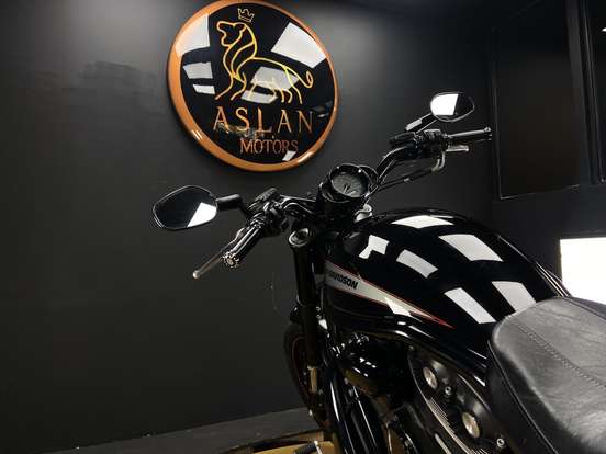 HARLEY-DAVIDSON-NIGHT ROD SPECIAL-2013