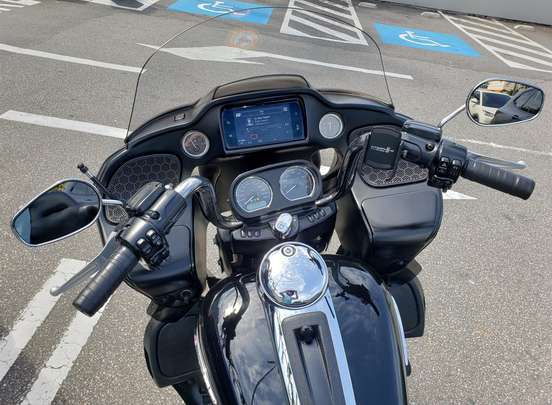 HARLEY-DAVIDSON-ROAD GLIDE ULTRA-2018