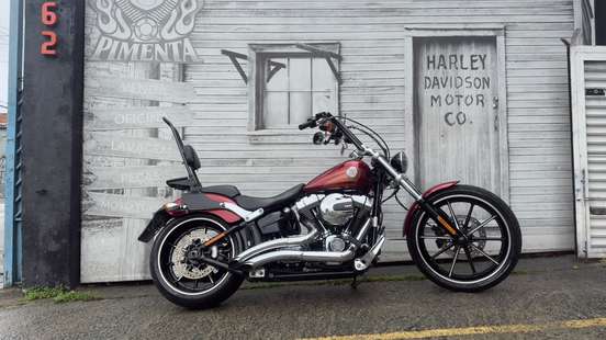 HARLEY-DAVIDSON-SOFTAIL BREAKOUT-2016