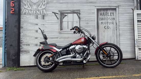 HARLEY-DAVIDSON-SOFTAIL BREAKOUT-2016