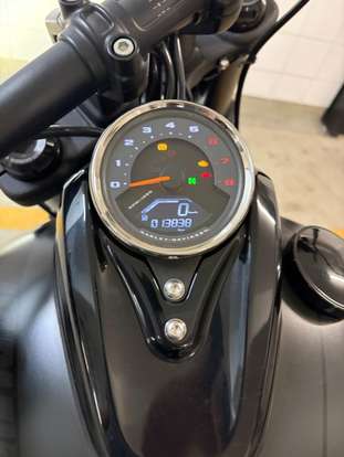 HARLEY-DAVIDSON-SOFTAIL FAT BOB 107-2018