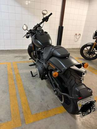 HARLEY-DAVIDSON-SOFTAIL FAT BOB 107-2018
