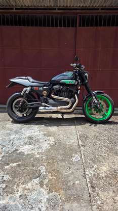 HARLEY-DAVIDSON-SPORTSTER XR 1200X-2013