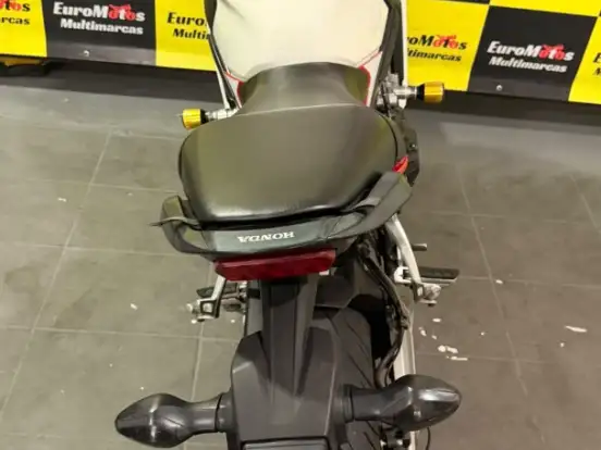 HONDA-CB 650 F HONDA-CB 650 F-2015