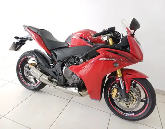 HONDA-CBR 600F-2014