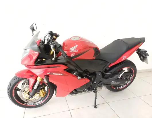 HONDA-CBR 600F-2014