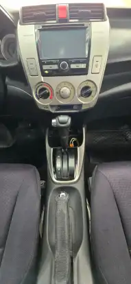 HONDA-CITY-2010
