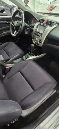 HONDA-CITY-1.5 LX 16V FLEX 4P AUTOMÁTICO HONDA-CITY-2010