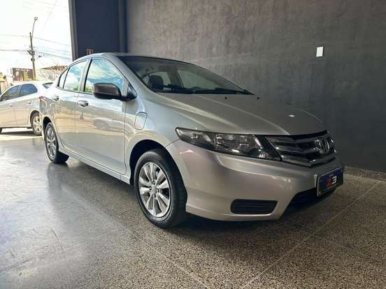 HONDA-CITY-1.5 DX 16V FLEX 4P AUTOMÁTICO HONDA-CITY-2012