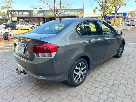 HONDA-CITY-2010