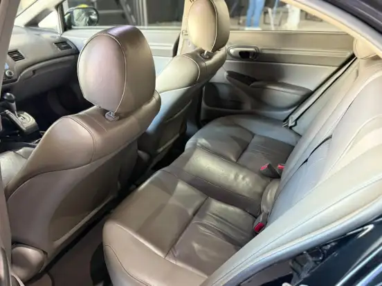 HONDA-CIVIC-1.8 LXL SE 16V FLEX 4P AUTOMÁTICO HONDA-CIVIC-2011