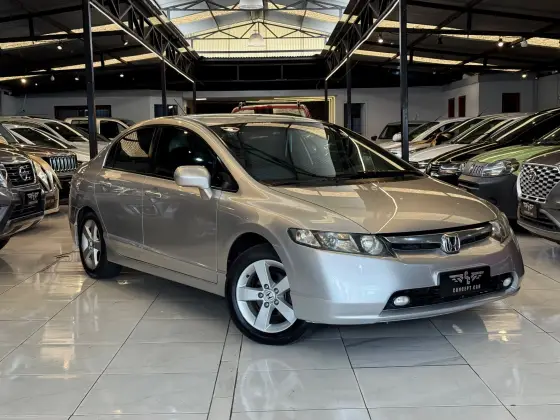 HONDA CIVIC 1.8 LXS 16V FLEX 4P MANUAL