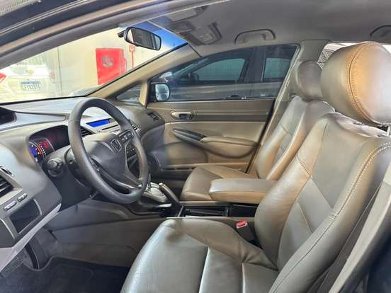 HONDA-CIVIC-1.8 LXS 16V FLEX 4P AUTOMÁTICO HONDA-CIVIC-2009