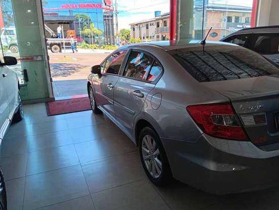 HONDA-CIVIC-1.8 LXS 16V FLEX 4P AUTOMÁTICO HONDA-CIVIC-2013