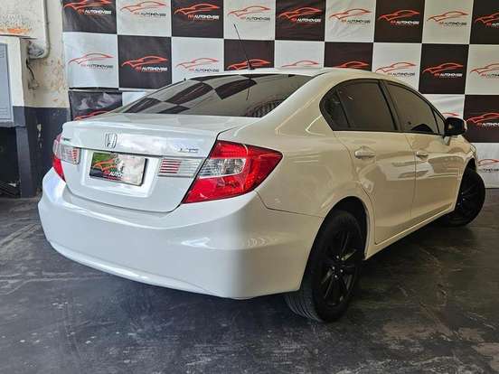 HONDA-CIVIC-1.8 LXS 16V FLEX 4P AUTOMÁTICO HONDA-CIVIC-2015