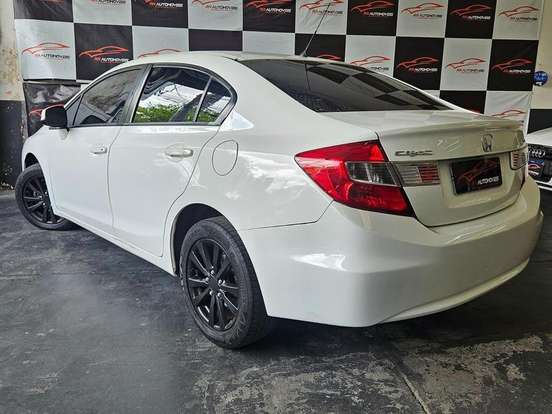 HONDA-CIVIC-2015