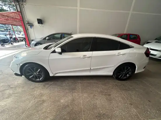 HONDA-CIVIC-2021