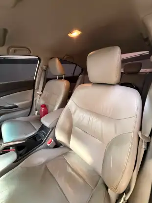 HONDA-CIVIC-2013