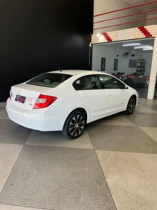HONDA-CIVIC-2.0 LXR 16V FLEX 4P AUTOMÁTICO HONDA-CIVIC-2015