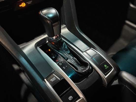 HONDA-CIVIC-2018