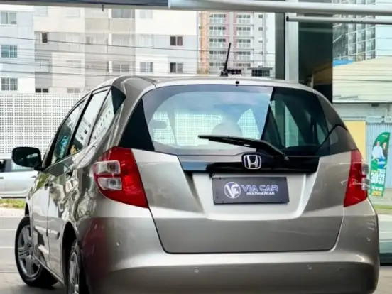 HONDA-FIT-1.4 DX 16V FLEX 4P MANUAL HONDA-FIT-2011