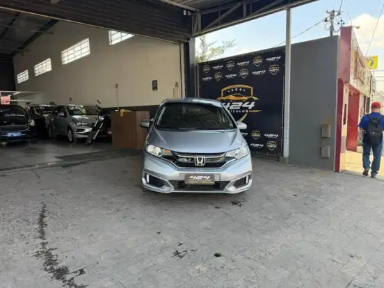 HONDA-FIT-2020