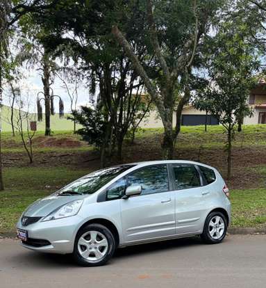HONDA-FIT-2011