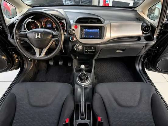 HONDA-FIT-1.4 LX 8V FLEX 4P MANUAL HONDA-FIT-2009
