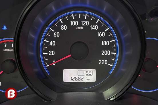 HONDA-FIT-2017