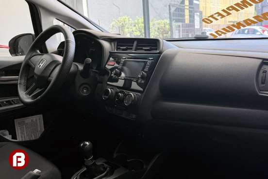 HONDA-FIT-2017