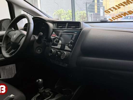 HONDA-FIT-1.5 DX 16V FLEX 4P MANUAL HONDA-FIT-2017
