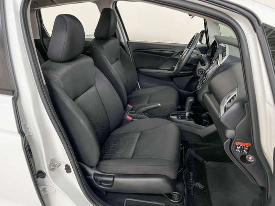 HONDA-FIT-2014