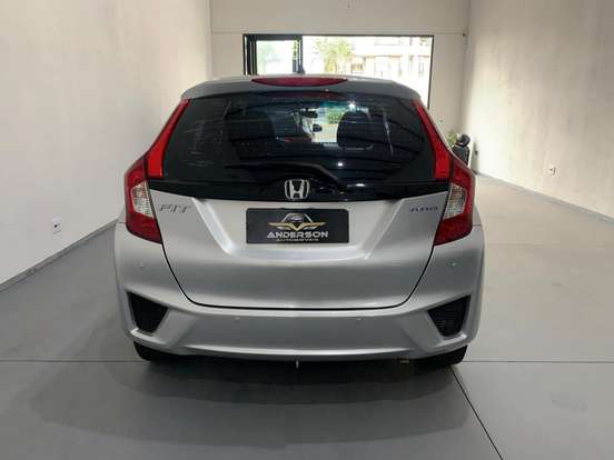 HONDA-FIT-2015