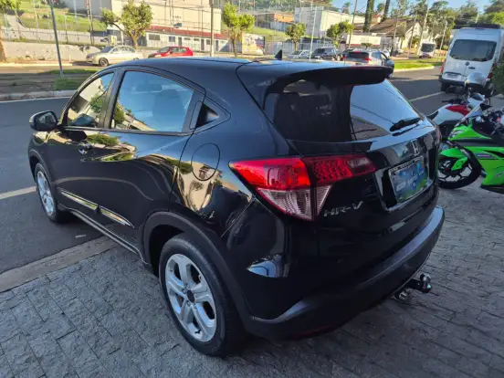 HONDA-HR-V-2016