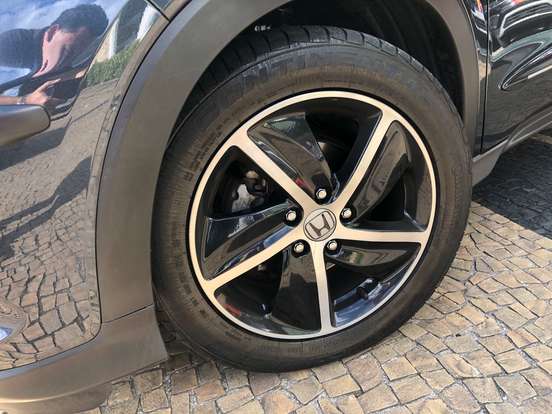 HONDA-HR-V-2019