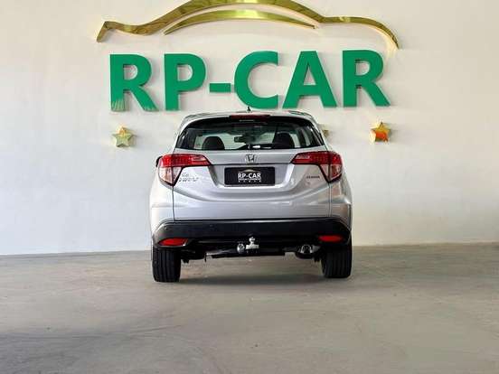 HONDA-HR-V-2015