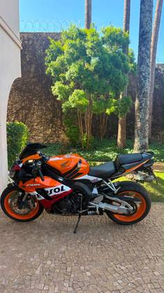 HONDA CBR 1000RR REPSOL 