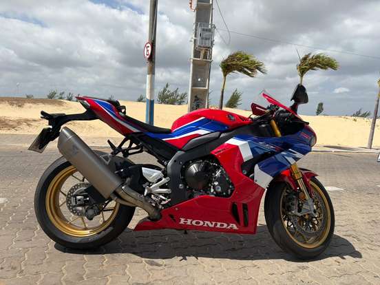HONDA-CBR 1000RR-R FIREBLADE SP HONDA-CBR 1000RR-R FIREBLADE SP-2022