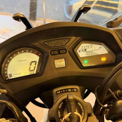 HONDA-CBR 650F-2014